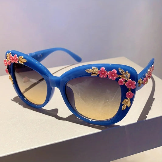 Cat‑Eye Fashion Sunglasses with Floral Decor – Chic Trendy Women’s Eyewear