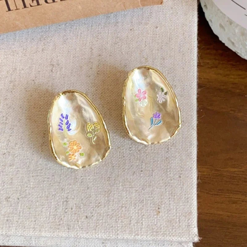 Ceramic Flower Stud Earrings – 14K Gold-Plated Geometric Design