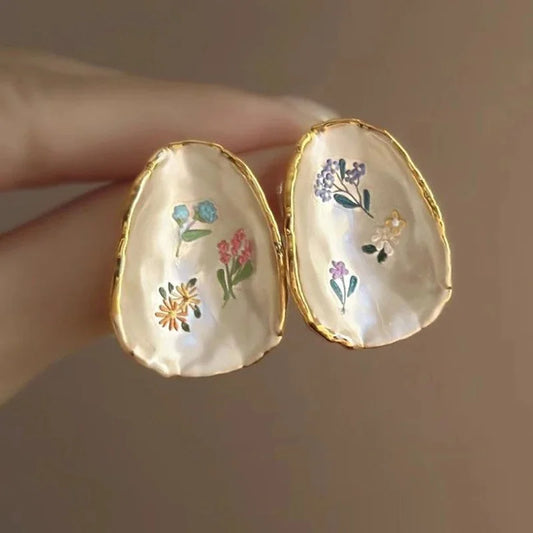 Ceramic Flower Stud Earrings – 14K Gold-Plated Geometric Design