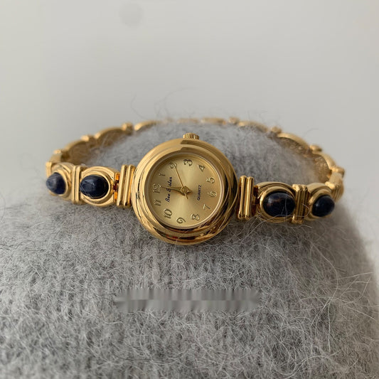 Blue Agate Antique Quartz Watch – Gold Strap, Round Dial