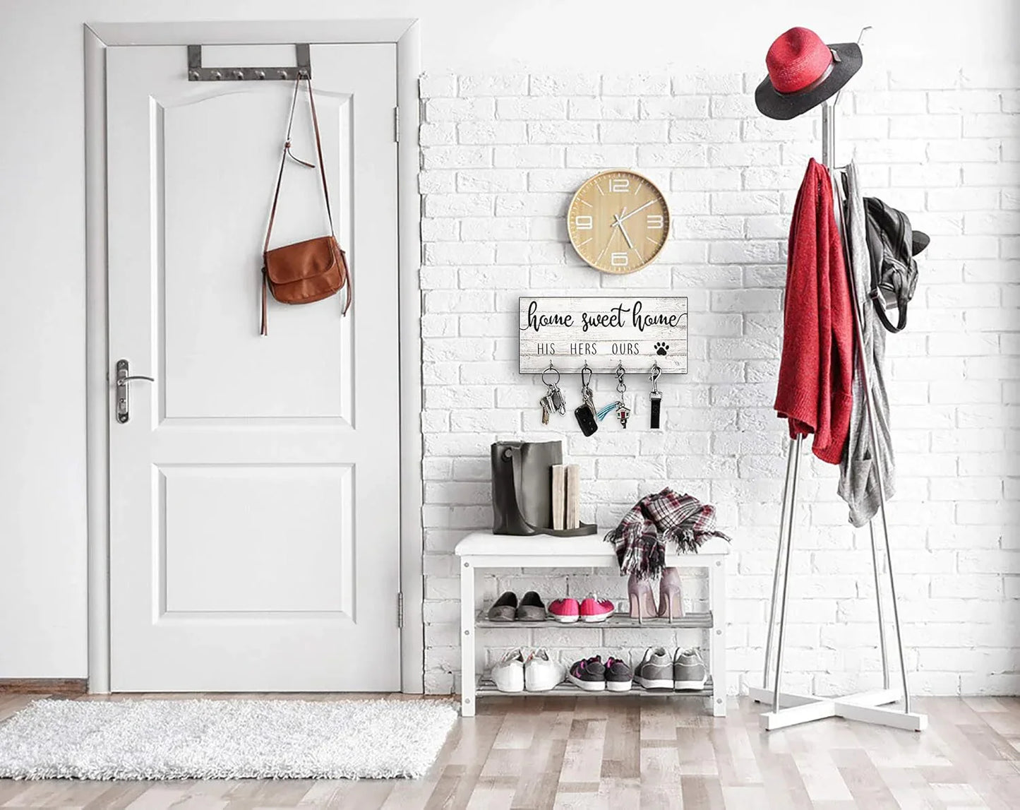 Paw-sitively Pawesome Key Hangout: Where Leashes and Keys Party in Rustic Style! - Nanna's Unique Findings