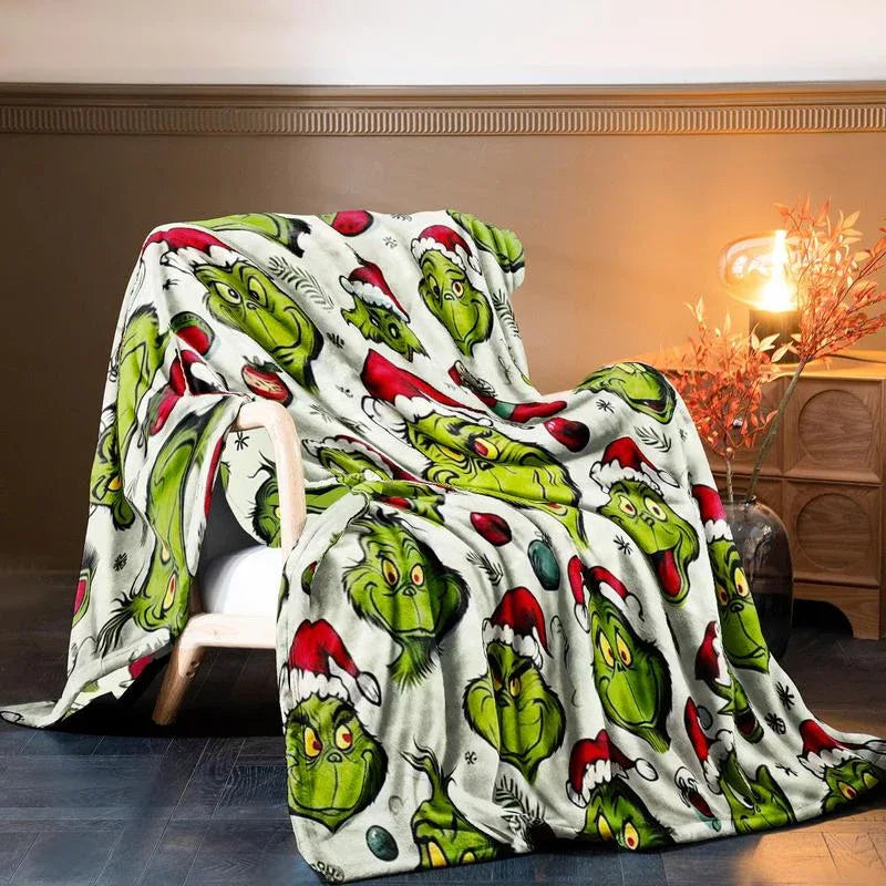 Grinch Pattern Throw Blanket – Cozy Christmas Holiday Blanket - Nanna's Unique Findings